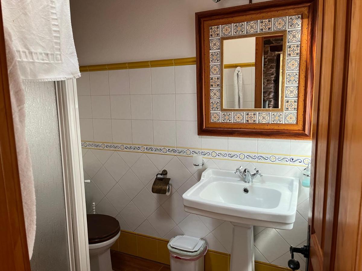 Casa Rural O Vilar Mera de arriba ภายนอก รูปภาพ
